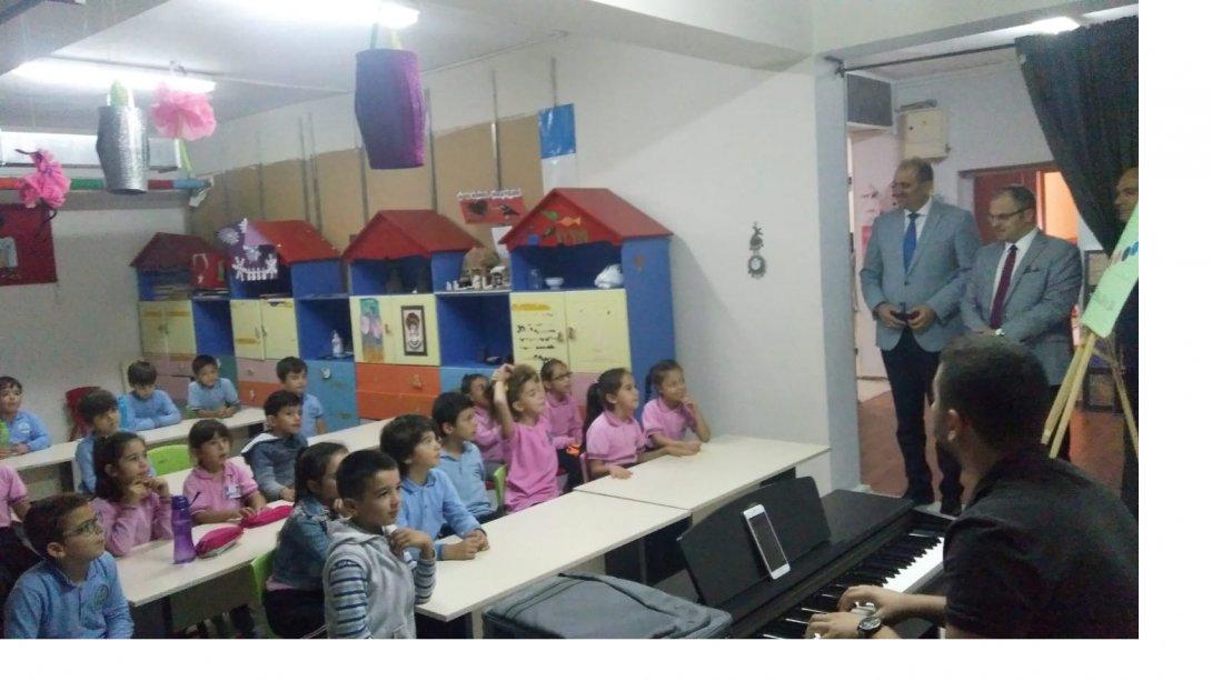 İlçe Kaymakamımız Dr. Ahmet Süheyl ÜÇER, Fatih İlkokulu'nu Ziyaret Etti