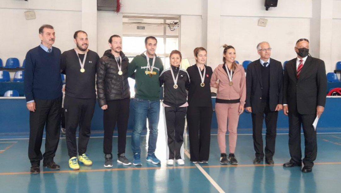 24 Kasım Öğretmenler Günü İl Turnuvası'nda  İzmir Şampiyonluğu