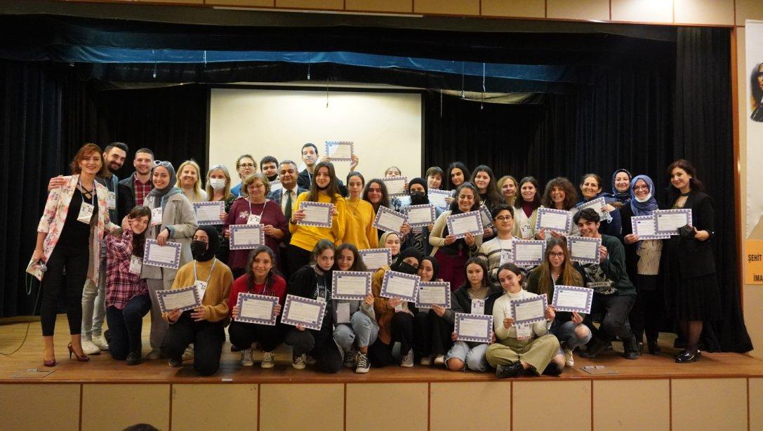 AB Erasmus Projesi Kapsamında İlçemize Gelen Öğrencilere Sertifika Töreni Yapıldı